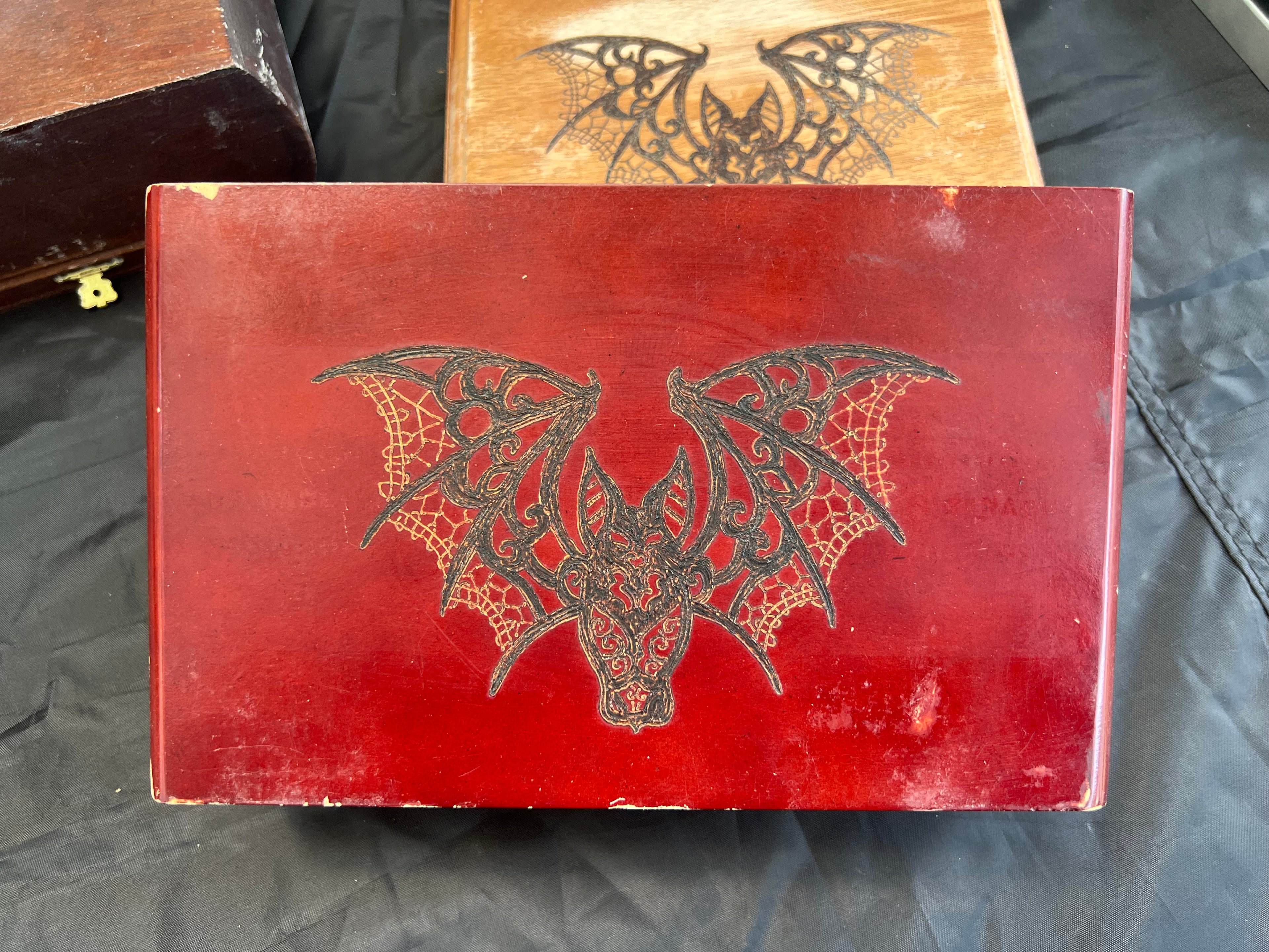 Box, Wood Burned Lace Bat | Handcrafted Gothic Storage for Tarot, Crystals & Altar Tools