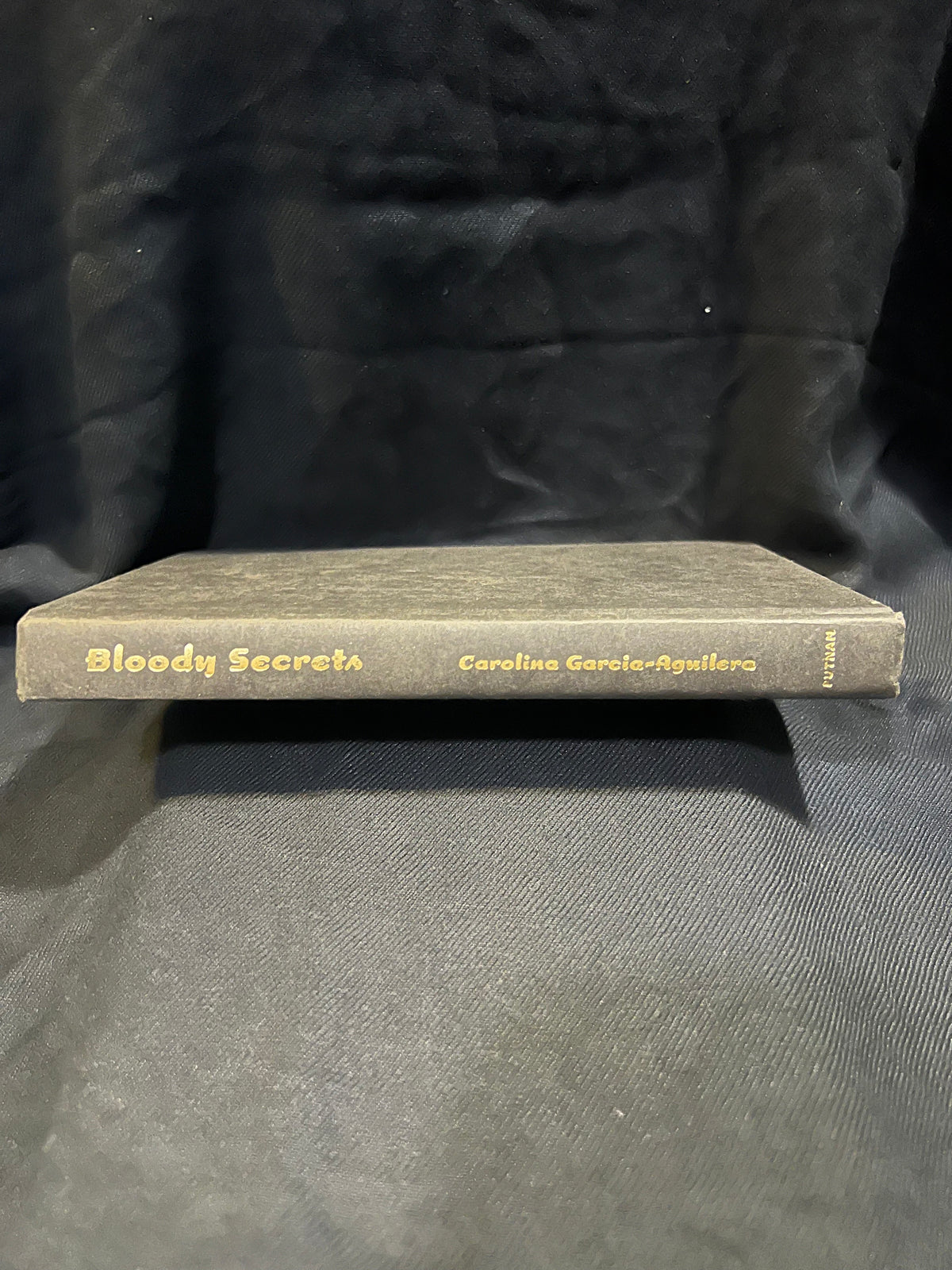 Book Shelf Hanging Specialty Themes| Repurposed Hardback Hanging Shelf with Paracord (Upcycled Decor)
