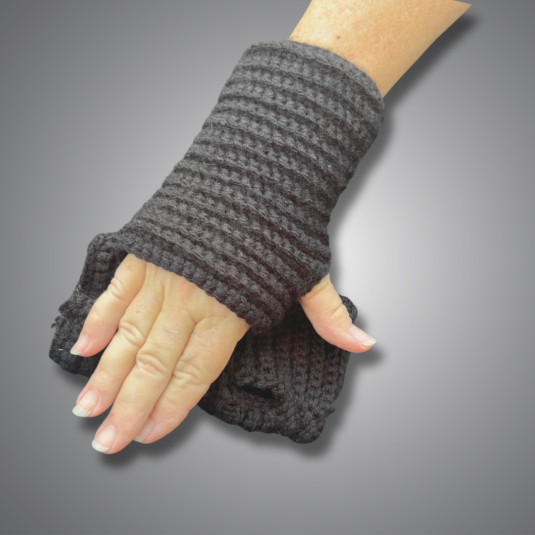 Gloves Crochet Fingerless Short Pair
